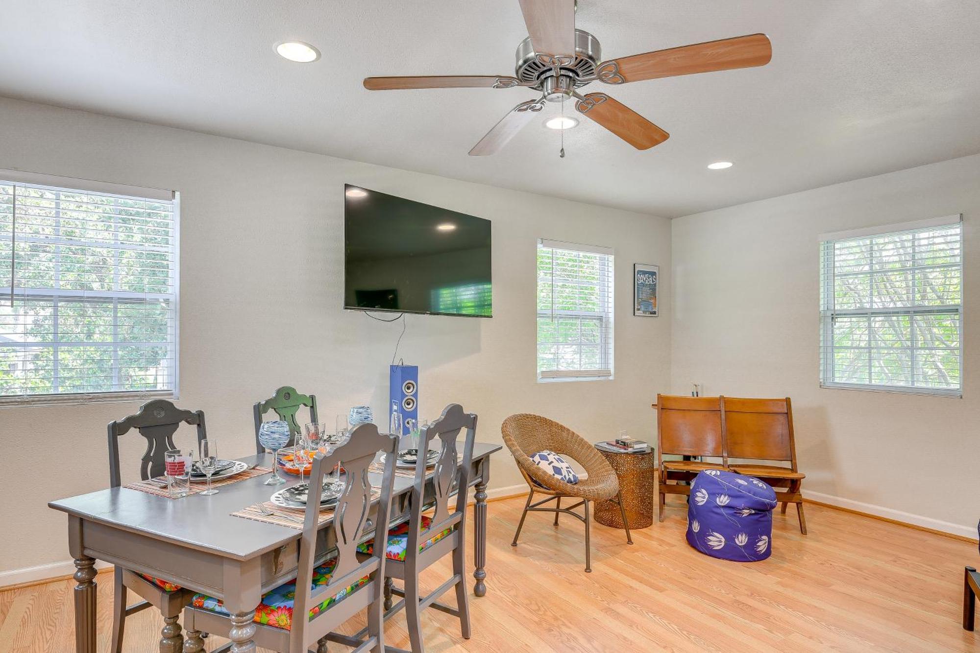 Cozy Galveston Apartment With Private Beach Pass! ภายนอก รูปภาพ